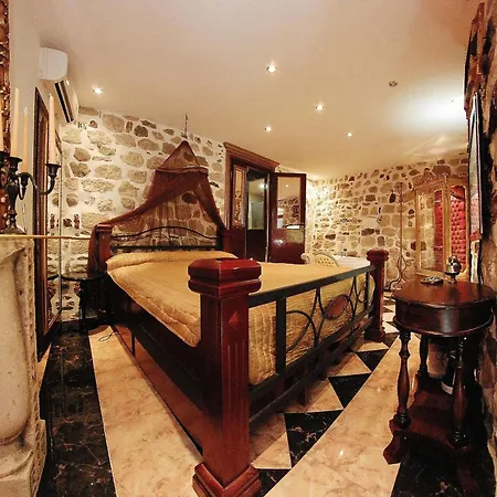 Cattaro Royale Apartment Exterior photo