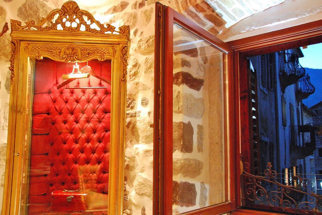 Royale