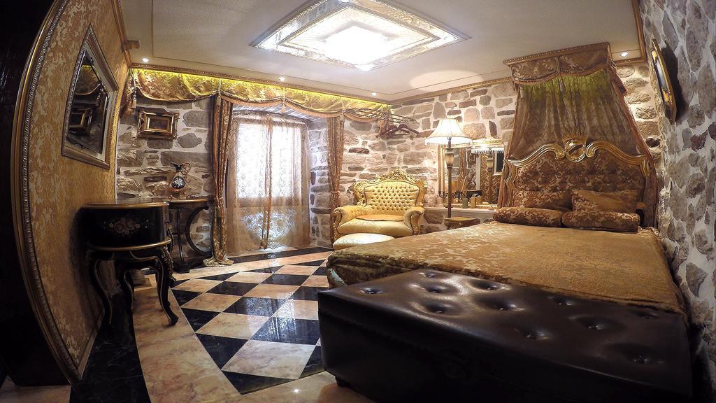 Apartment Royale Kotor