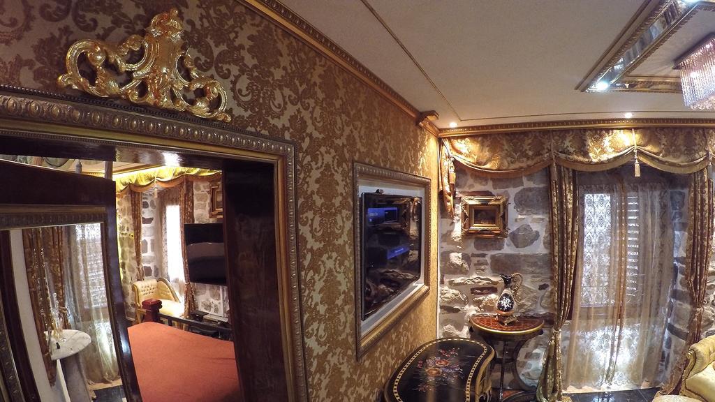 Royale