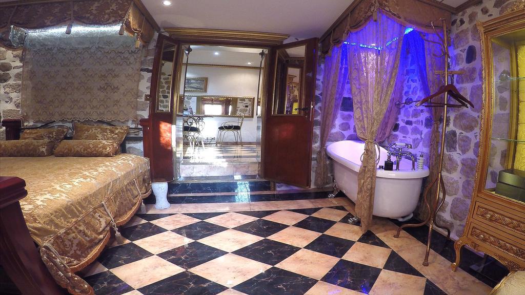 Royale Apartment *