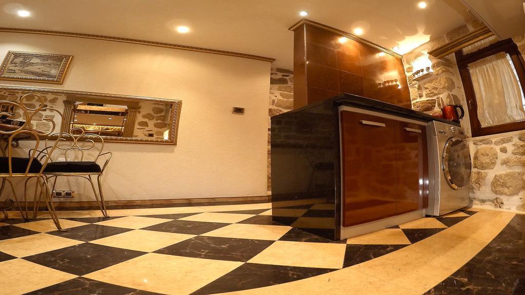 Royale Apartment Kotor
